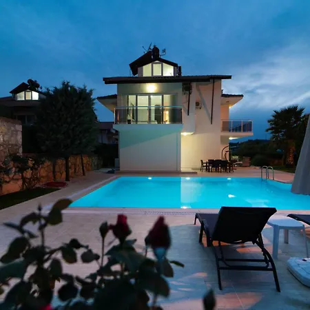 Valley 6, 4 Bedroom, Private Arge Pool, Near Aquapark Villa *