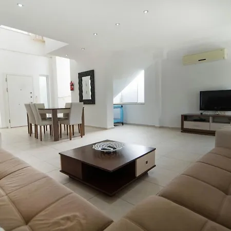 Valley 6, 4 Bedroom, Private Arge Pool, Near Aquapark Villa