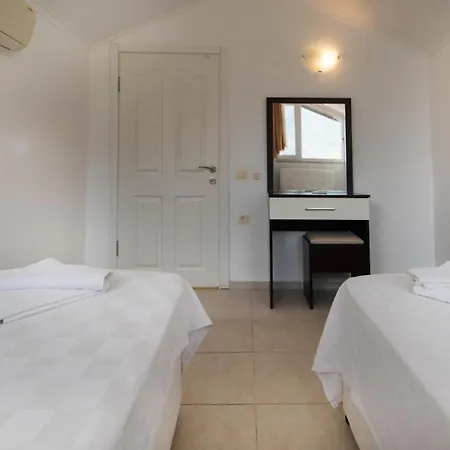 Valley 6, 4 Bedroom, Private Arge Pool, Near Aquapark Vila Fethiye